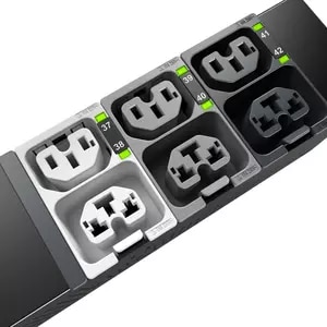 NetShelter Rack PDU ADV Switched Metered
