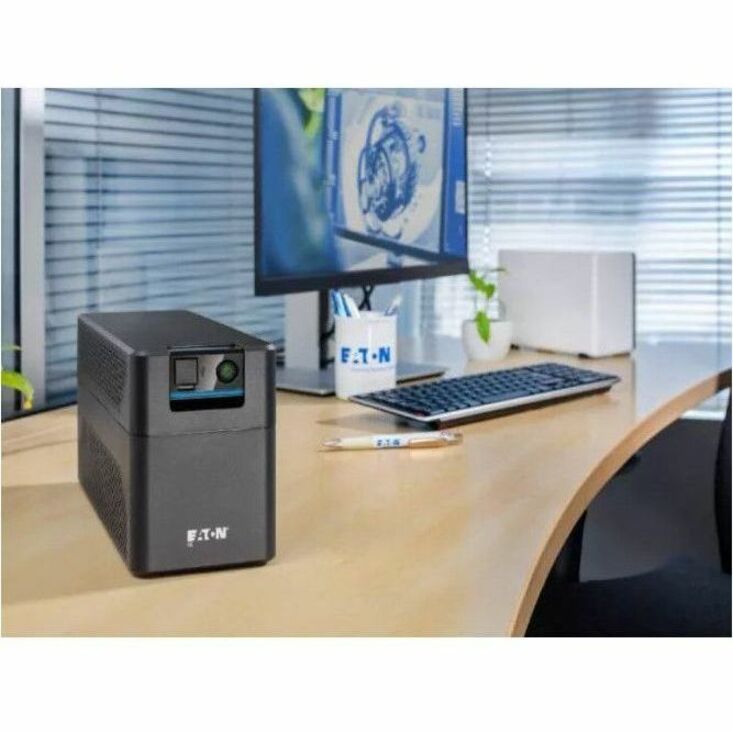 5E G2 UPS 1600VA/900W 3 ANZ OUTLET FAN
