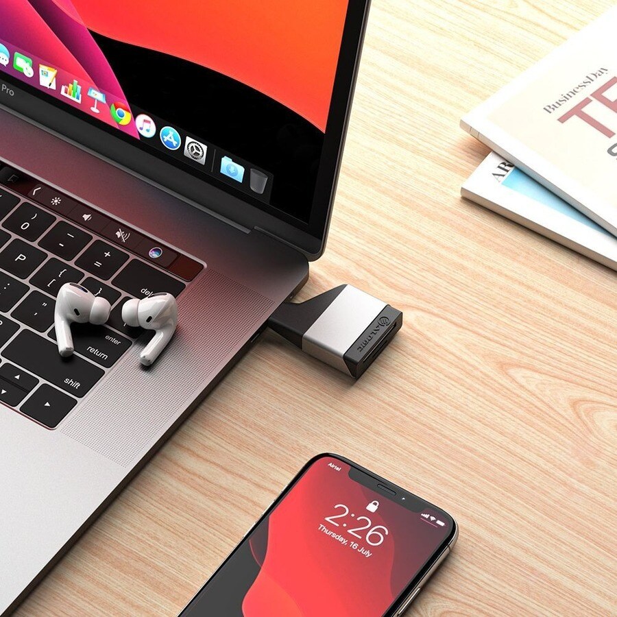 ULTRA MINI USB-C TO SD CARD READER ADAP